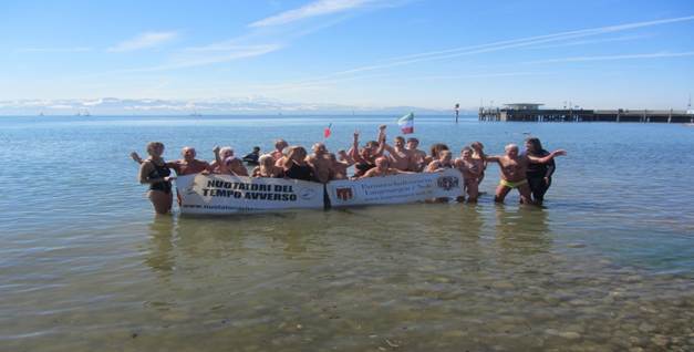 Ein Bild, das Wasser, drau�en, See, Teich enth�lt.

Automatisch generierte Beschreibung