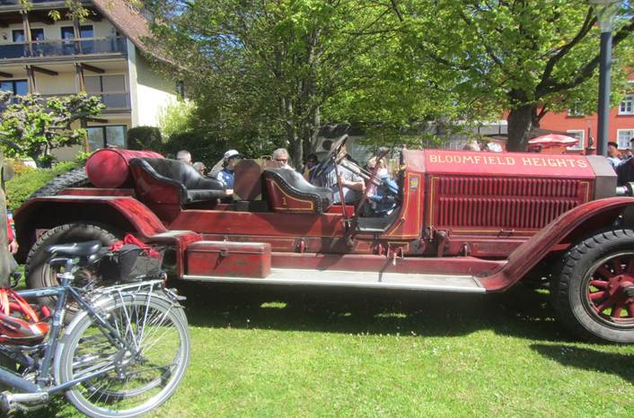 Ein Bild, das Himmel, Wasser, drau�en, Personen enth�lt.

Automatisch generierte Beschreibung